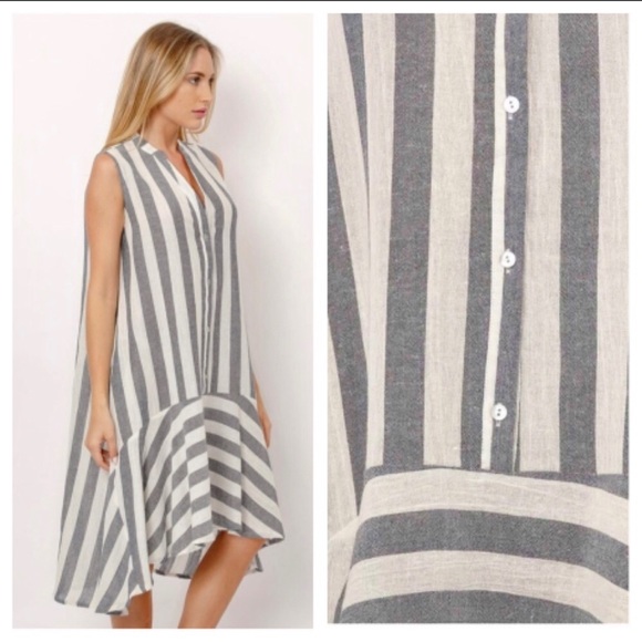 Denim blue & white sleeveless dress - Picture 2 of 5